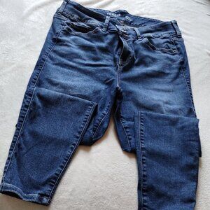 Torrid feel the fit jeggings